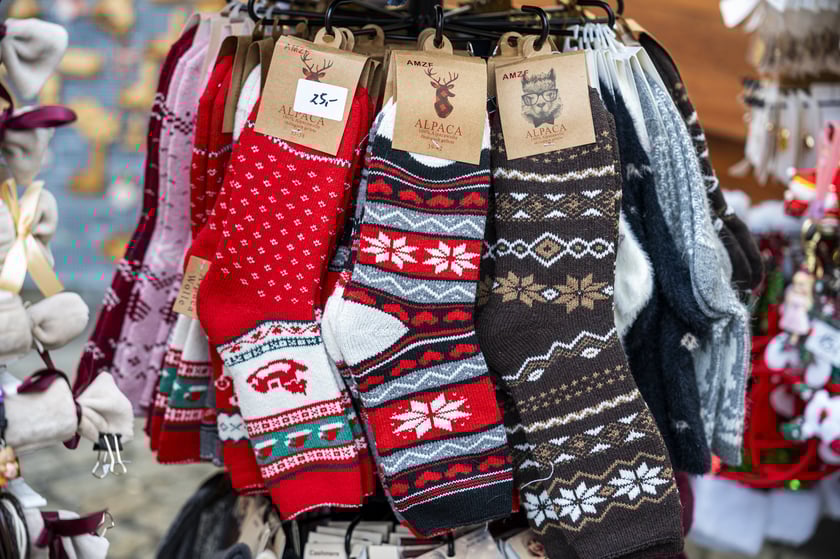 Jarmark Bożonarodzeniowy 2024 we Wrocławiu - na zdjęciach produkty, które można kupić na jarmarku